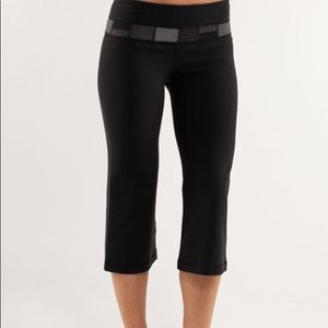 LULULEMON CROPS